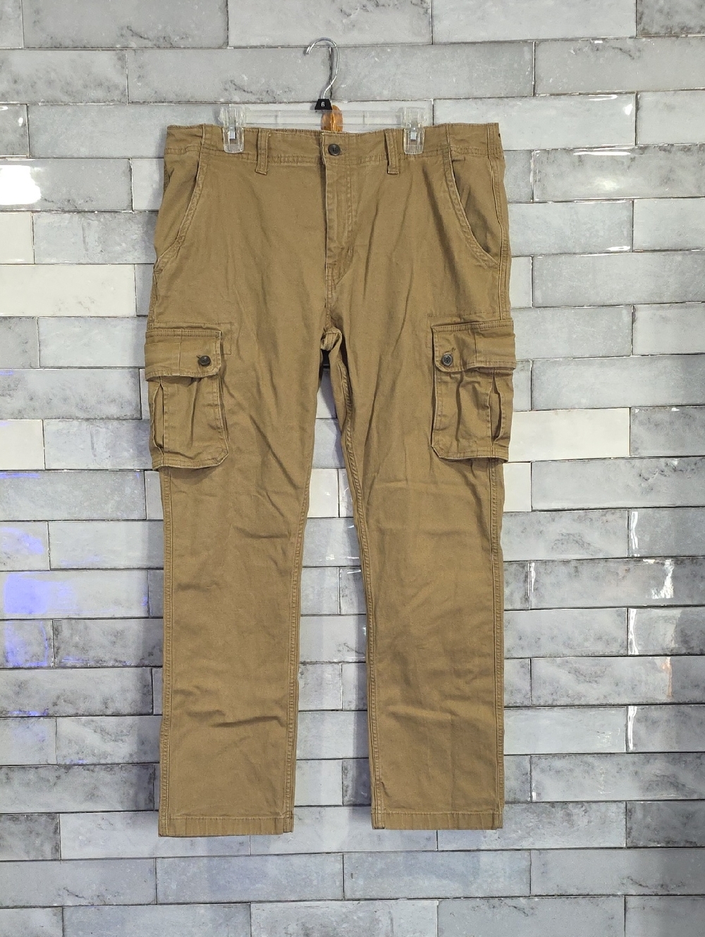 St. John's Bay Men's Cargo Pants - Khaki Tan 38x32